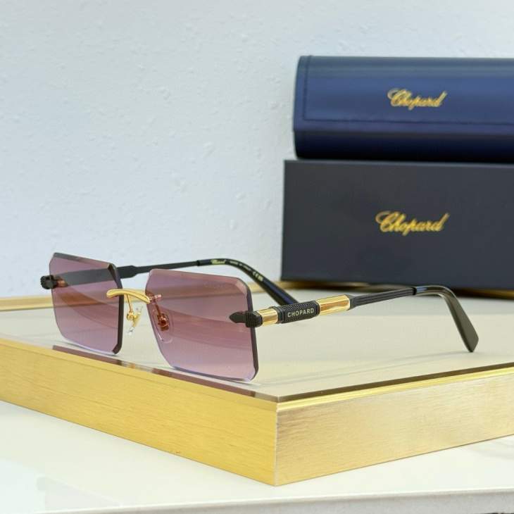 Picture of Chopard Sunglasses _SKUfw69770196fw